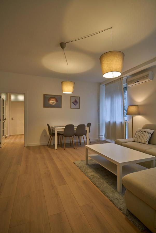Perfect 10 Apartment Belgrade Luaran gambar